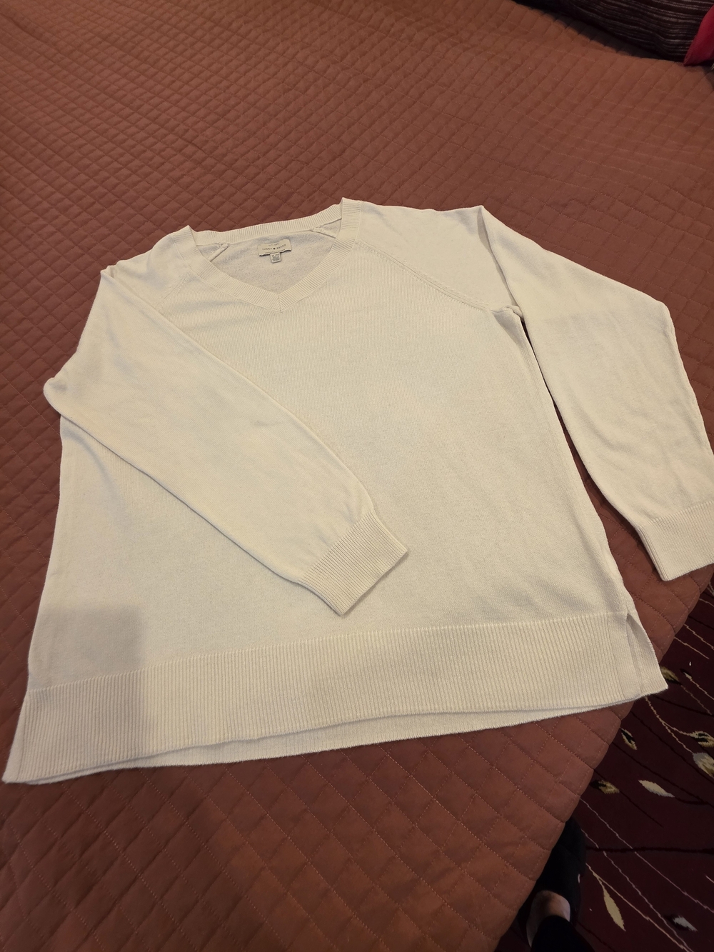 Lucky Brand Women's Cream V-Neck Lightweight Sweater XL